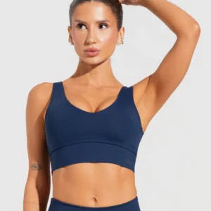 Top fitness feminino com decote
